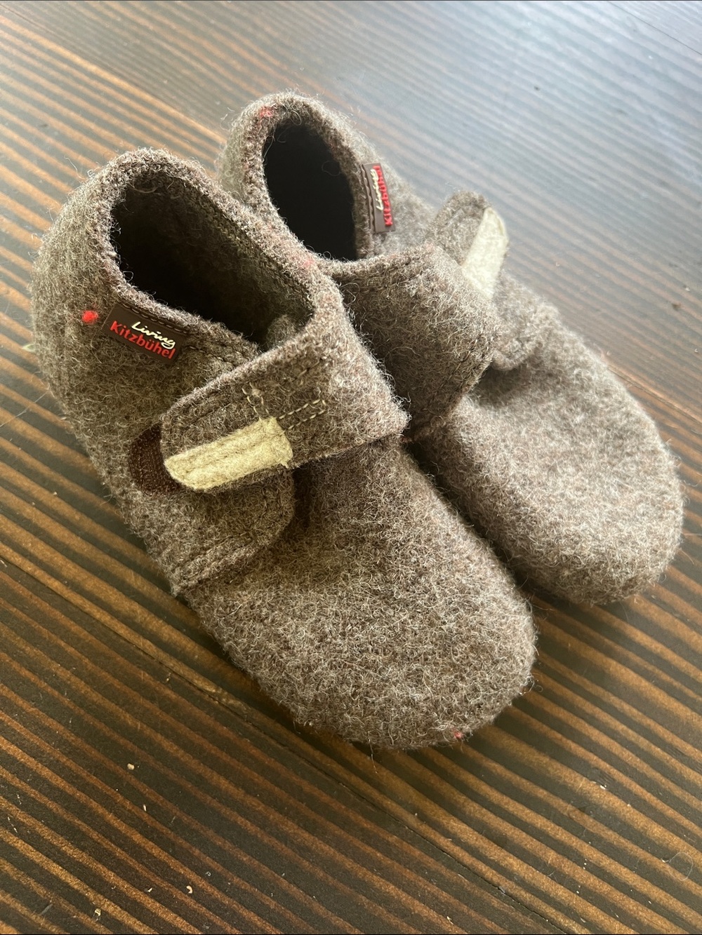 Kids Brown Wool Felt Hook-and-Loop Slippers